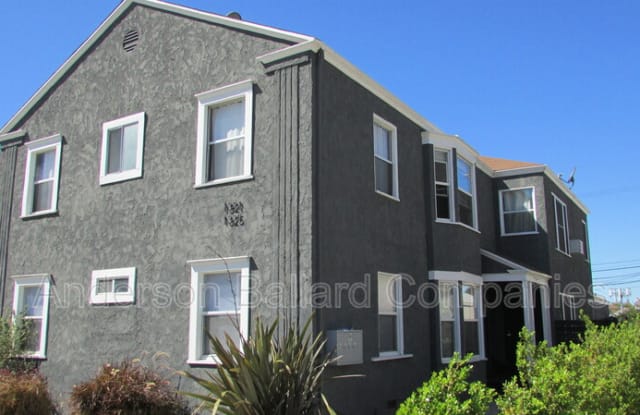 1325 Highland Ave