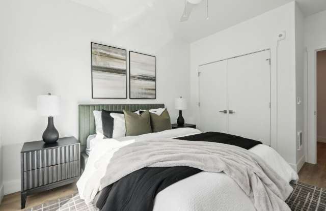 Welcome to Burnside Bluffs – Your New Urban Retreat!