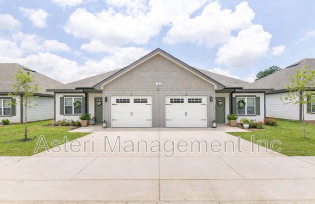 2141 Houston Lake Rd