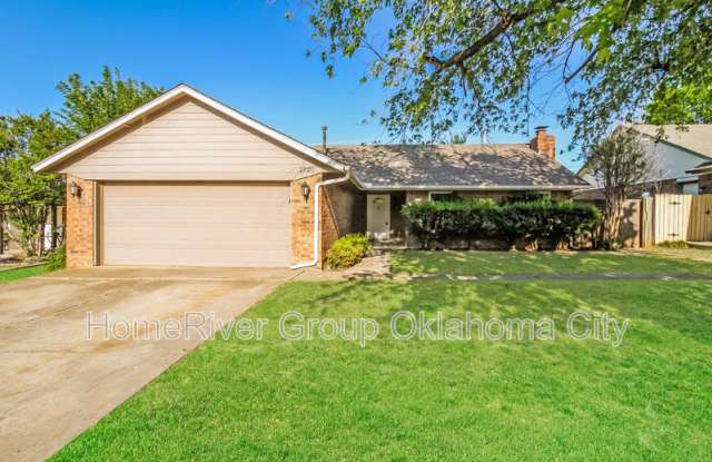 1720 Ridgeway Dr