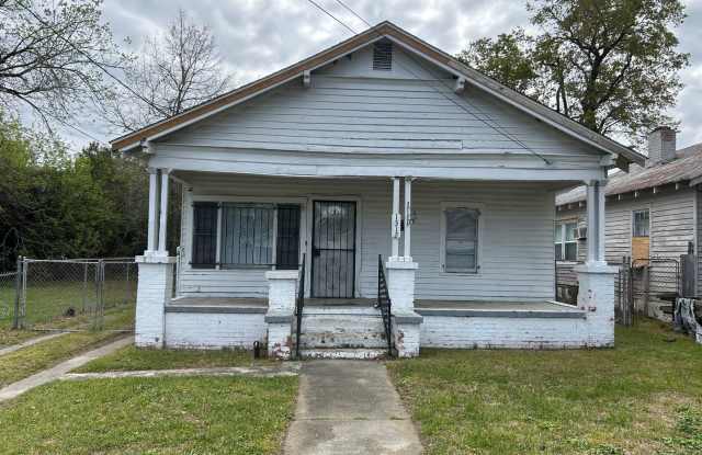 Charming 2-Bedroom Home Near Downtown Augusta