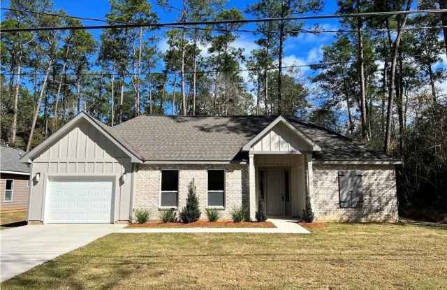 69206 4th Avenue, Covington, LA 70433 - Single Family - Real Estate For Sale or Lease