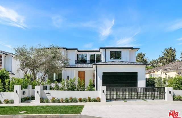 Photo of 211 Veteran Ave