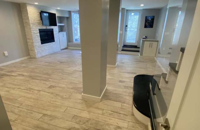 469 Massachusetts Ave.