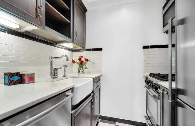 120 E 36th St Apt 6F