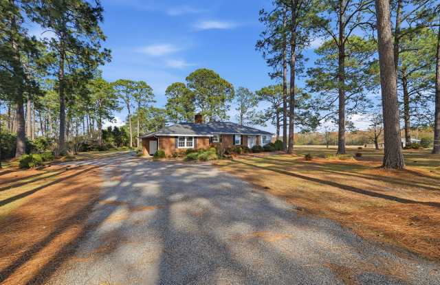 2218 North Douglas Street