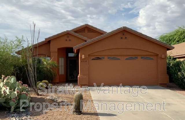 8939 E Civano Dr