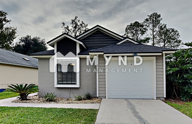 2639 Malibu Cir - 2639 Malibu Circle, Lakeside, FL 32065