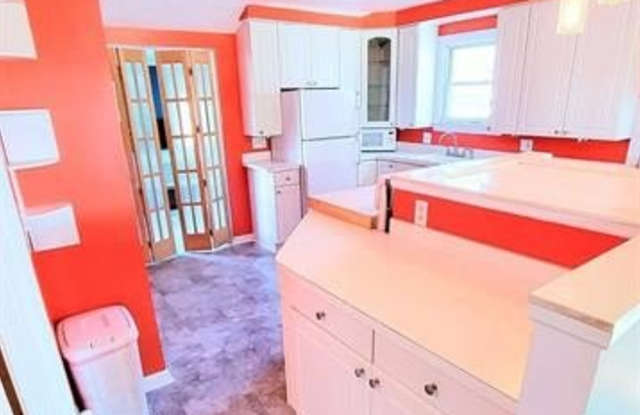 3429 KATHERINE Street