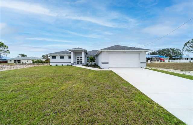 3 BED/2BATH NEW CONSTRUCTION FOR RENT IN THE NW OF CAPE CORAL. - 317 Northwest 13th Terrace, Cape Coral, FL 33993