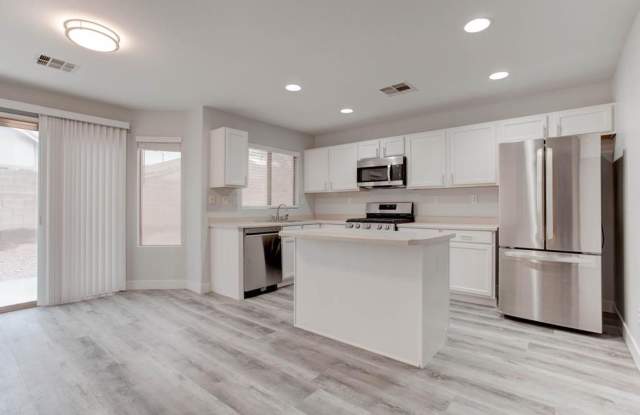 Newly Remodeled 4 bedroom single story beauty in Southern Highlands!