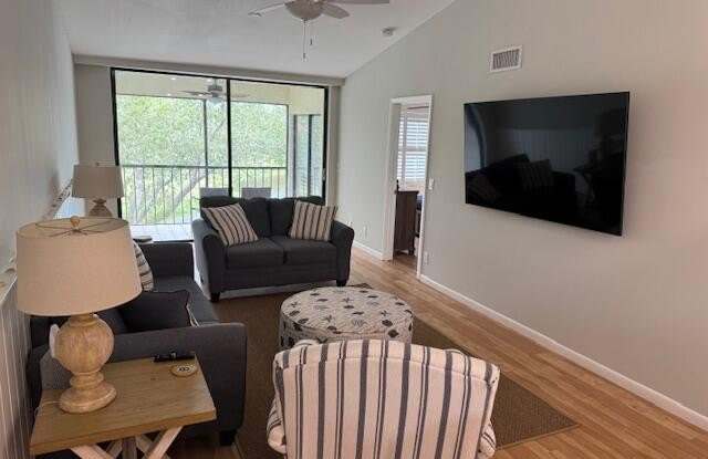 Photo of 6928 Briarlake Circle