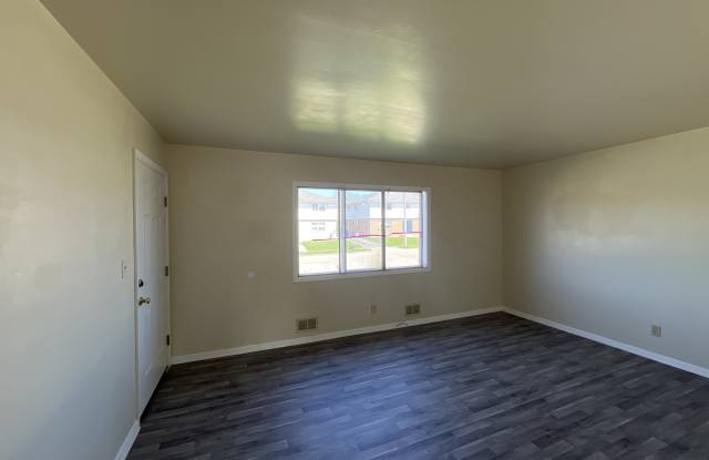 4624 36th Avenue - 1