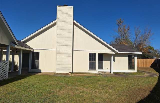 Photo of 1537 Westminster Drive