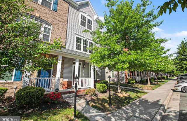1643 DOROTHY Lane