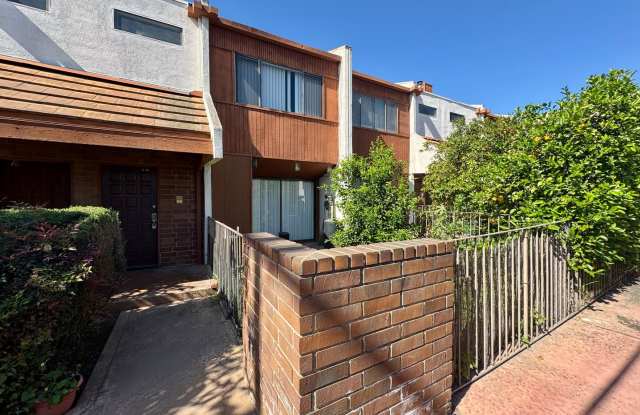 3 Bedroom, 2.5 Bathroom Townhouse with Attached Garage and Washer and Dryer in Unit