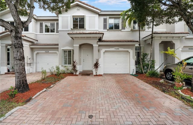 11230 NW 56th St - 11230 NW 56th St, Doral, FL 33178