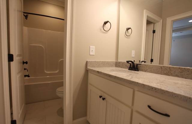 Townhome at Runningvine!