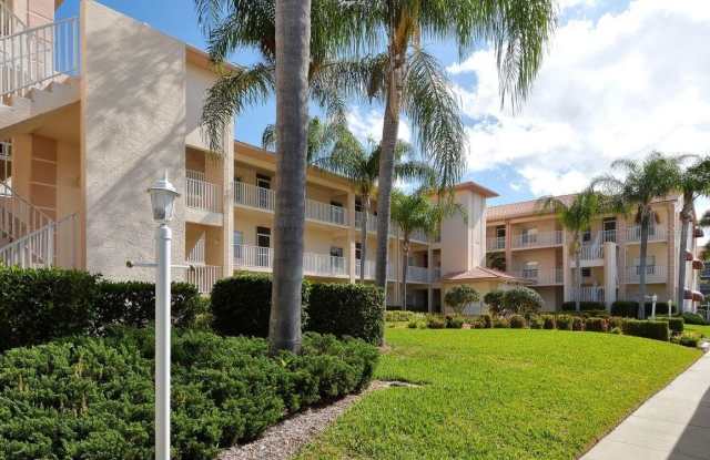 Photo of 9620 CLUB SOUTH CIRCLE