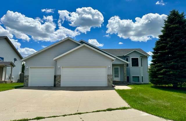 Photo of 1631 51st St S