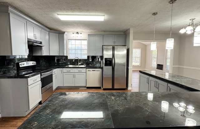 2945 Sawgrass Trail Southwest