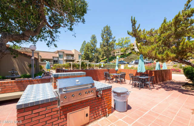 460 Arbor Lane Court unit: #203