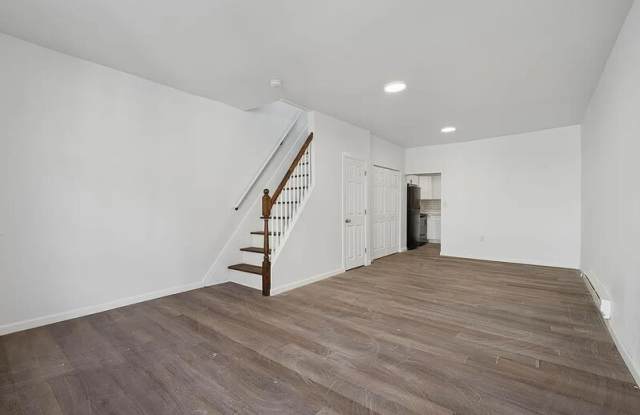 2412 South Franklin Street