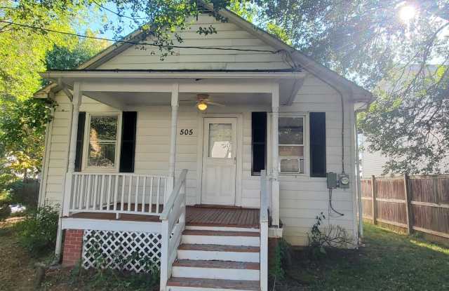 Photo of 505 YORK Avenue