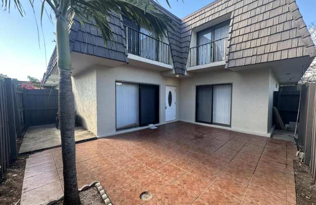 1795 N Congress Avenue