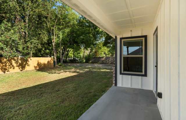 806 South Main Street