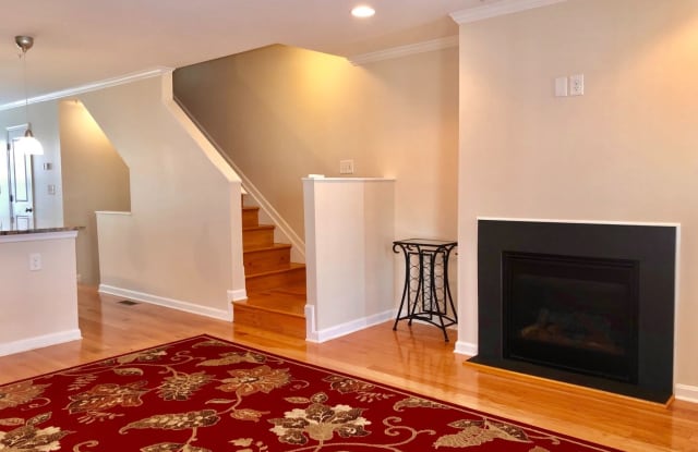 4617 Dillon Pl - 4617 Dillon Place, Baltimore, MD 21224