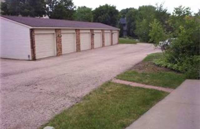 3001 Cimarron Trail #4