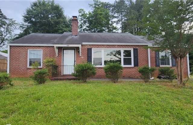 385 Johnson Ferry Road NE