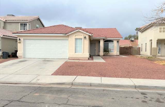 SUPER UPDATED SINGLE STORY NO HOA!!