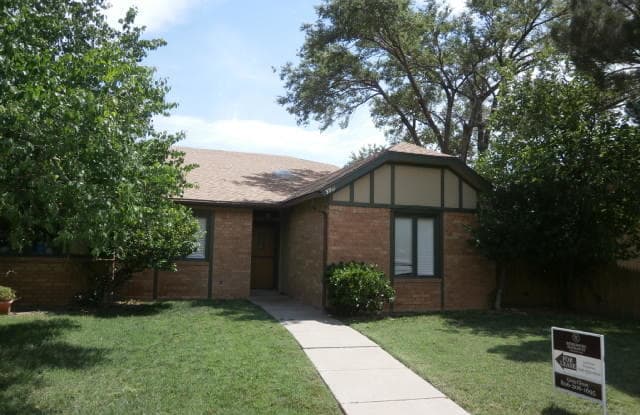 3011 SW 28th Ave - 3011 SW 28th Ave, Amarillo, TX 79109