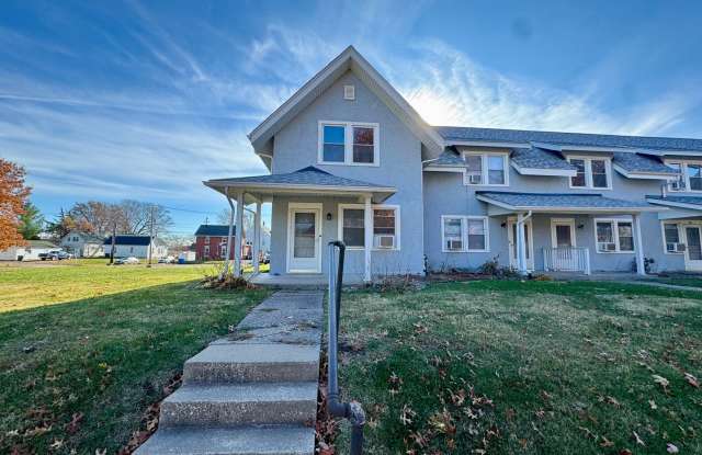 Photo of Updated 3BR Townhome Across from Stephens Park