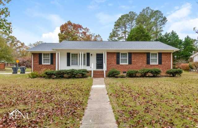 601 Wedgewood Avenue - 601 Wedgewood Avenue, Zebulon, NC 27597