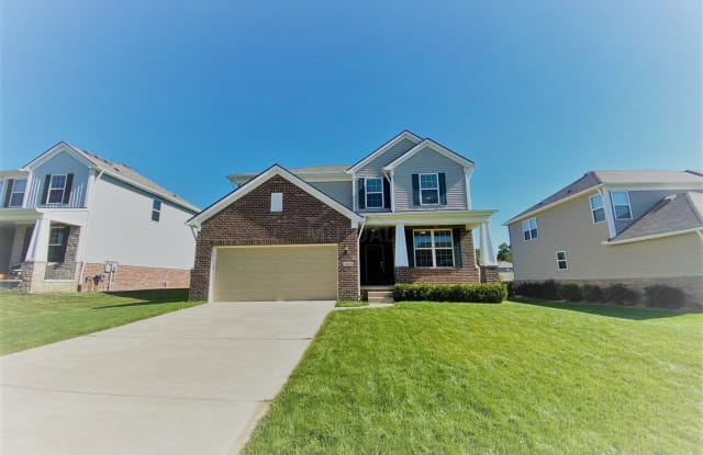 29874 Mackintosh - 29874 Macintosh Lane, Oakland County, MI 48165