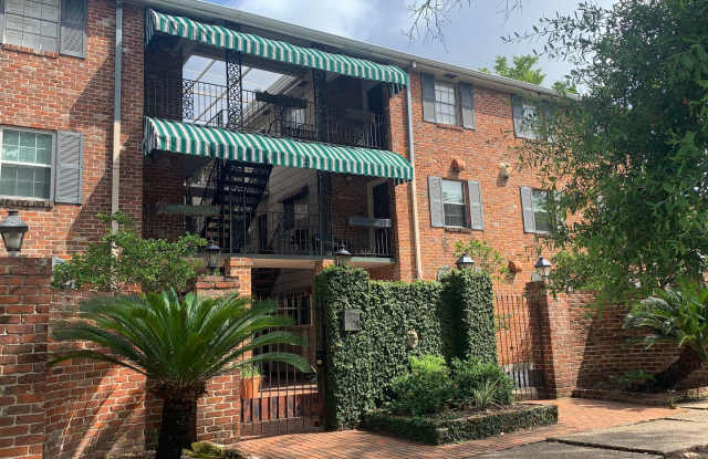 Photo of 2855 St. Charles Ave.