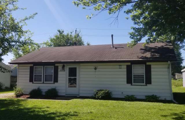 Photo of 2009 W. 68th St