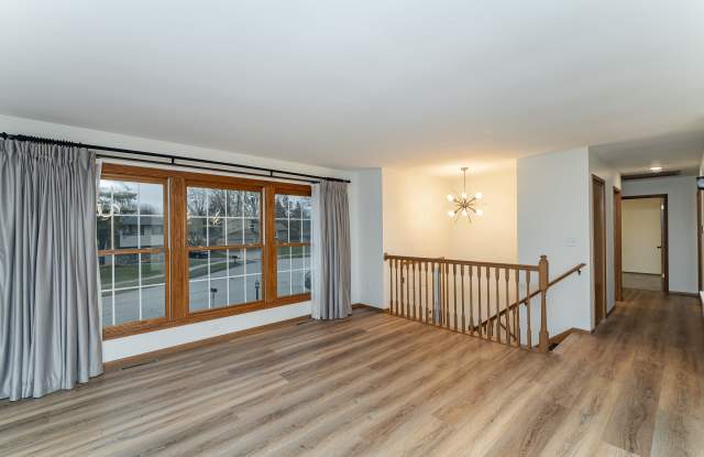 1709 8 1/2 Avenue Southeast