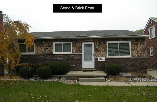 16621 Wilson - 16621 Wilson Avenue, Eastpointe, MI 48021