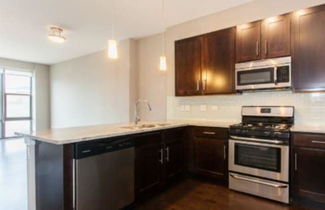 Photo of 130 South Michigan Ave.