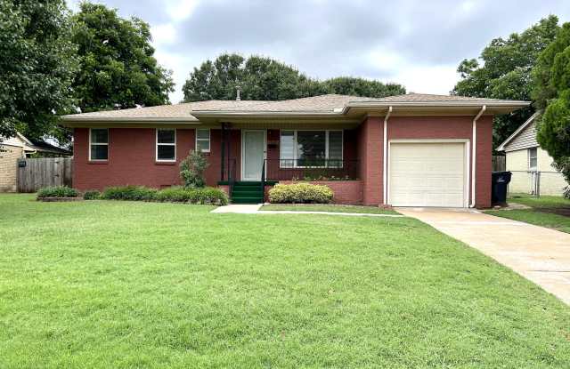 1628 Northwest 25th Street