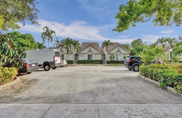 9834 NW 35th St - 9834 Northwest 35th Street, Coral Springs, FL 33065