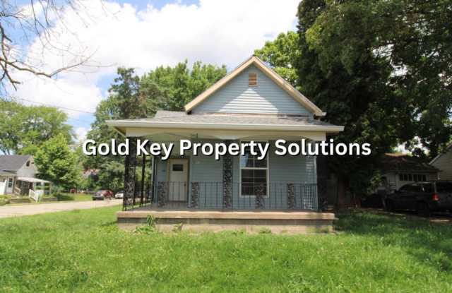 Photo of COMING SOON!! 3 BR 1 BA House with New Carpet and Paint (NO SECTION 8)