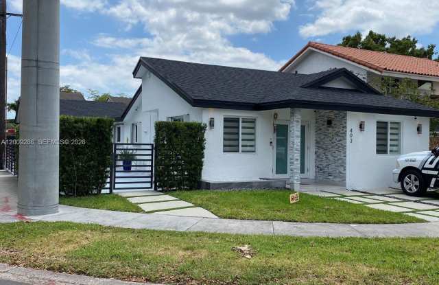403 SW 89th Pl