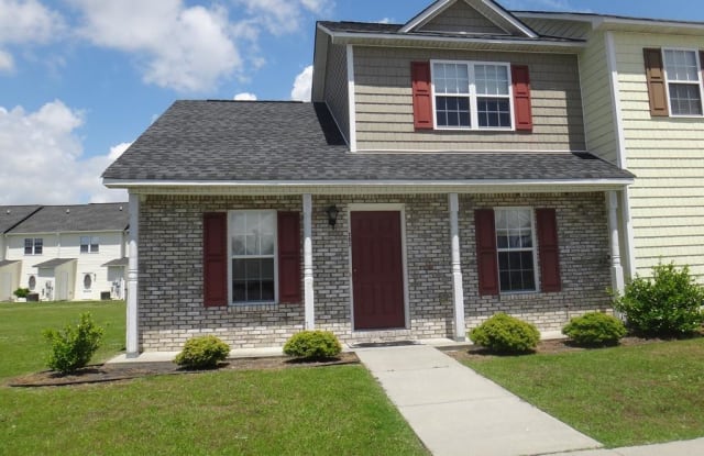 303 Ashwood Drive - 303 Ashwood Dr, Jacksonville, NC 28546