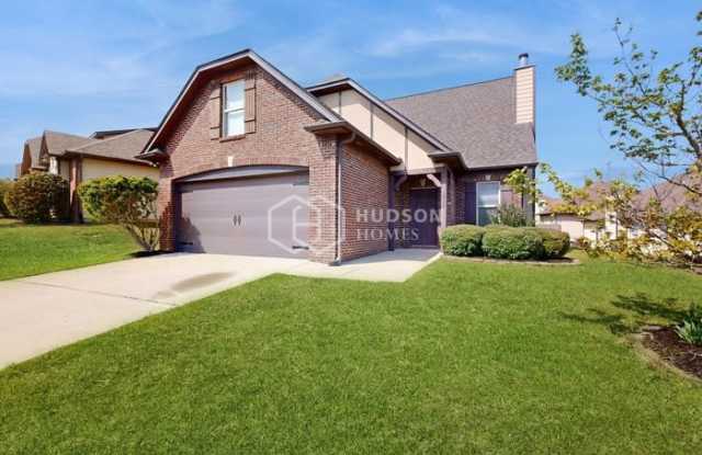 1008 Washington Court
