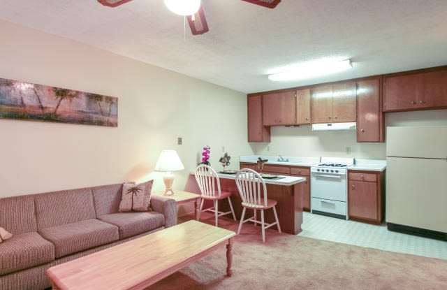 505 W Madison Ave Unit C31